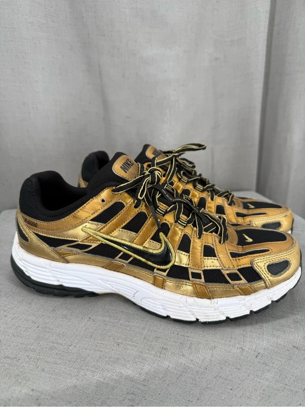 Nike P-6000 Running Shoes Black Metallic Infinite Gold HQ3030-700 Mens Size 9.5